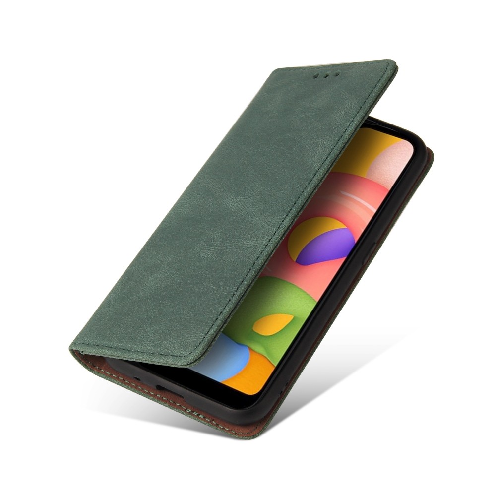 עבור Samsung Galaxy A01 כיסוי ארנק / ספר עשוי מעור בצבע ירוק עם חריצים לכרטיסי אשראי