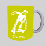 ילד סקייטבורד ספל תה \ קפה מעוצבת בעיצוב אישי עם השם שלך ב10 צבעים לבחירה